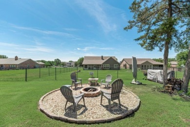 Welcome to your serene retreat at 114 Crockett in the desirable on Lake Kiowa Golf Course in Texas - for sale on GolfHomes.com, golf home, golf lot