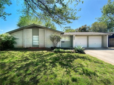 Welcome to 306 W Northgate -- a beautifully remodeled 3-bedroom on Las Colinas Country Club in Texas - for sale on GolfHomes.com, golf home, golf lot
