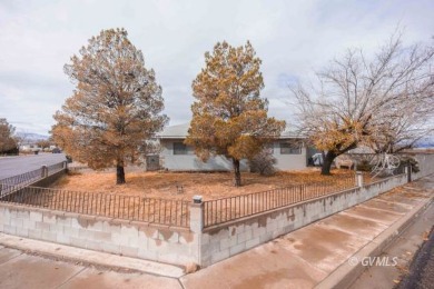 This roomy manufactured home was updated in 2007 with permitted on Mt. Graham Municipal Golf Course in Arizona - for sale on GolfHomes.com, golf home, golf lot