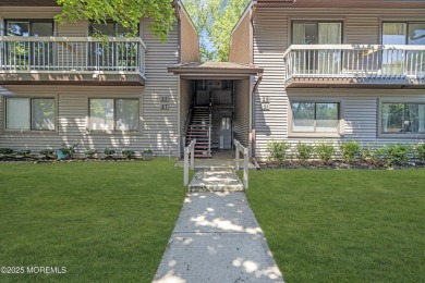 Move in ready 2 bedroom 2 bath upper level unit with views of on Shadow Lake Village in New Jersey - for sale on GolfHomes.com, golf home, golf lot
