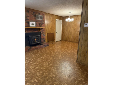 Due to unforeseen circumstances sellers must let this home go - on Searcy Country Club in Arkansas - for sale on GolfHomes.com, golf home, golf lot