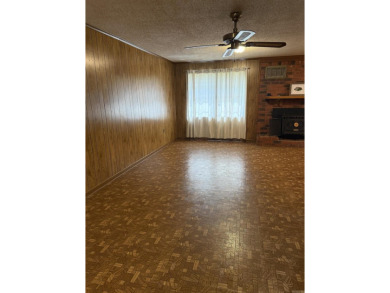 Due to unforeseen circumstances sellers must let this home go - on Searcy Country Club in Arkansas - for sale on GolfHomes.com, golf home, golf lot