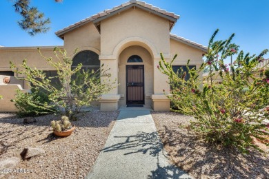 Clean FURNISHED 2bd/2ba Los Cabos plan. Vaulted ceilings, and on Sun Village Golf Course in Arizona - for sale on GolfHomes.com, golf home, golf lot