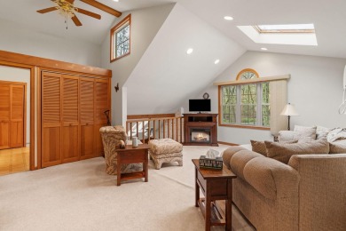 Discover the perfect mountain retreat at this contemporary home on Split Rock Resort and Country Club in Pennsylvania - for sale on GolfHomes.com, golf home, golf lot