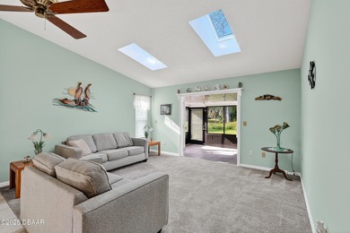 ***Motivated Seller*** Discover this end-unit 2-bedroom, 2-bath on The Club At Pelican Bay - North Course in Florida - for sale on GolfHomes.com, golf home, golf lot