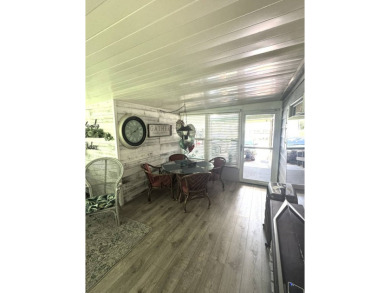 BEAUTIFUL 2 BEDROOM / 2 BATH MOBILE HOME ... READY TO MOVE INTO: on The Meadows At Countrywood in Florida - for sale on GolfHomes.com, golf home, golf lot
