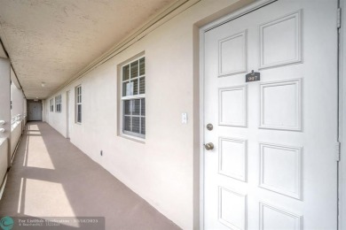 This spacious 2-Bedroom, 2-Bathroom condo offers breathtaking on Palm-Aire Country Club and Resort - Palms in Florida - for sale on GolfHomes.com, golf home, golf lot