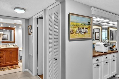 Come see this stunning condo in the highly desirable Boca Del on The Country Club At Boca Raton in Florida - for sale on GolfHomes.com, golf home, golf lot