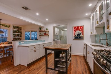 Take in breathtaking, unobstructed sunsets from this charming on Stevens Park Golf Course in Texas - for sale on GolfHomes.com, golf home, golf lot