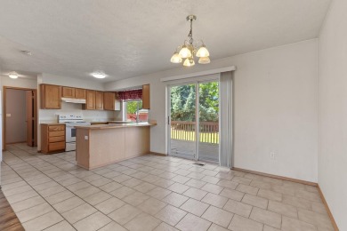 ATTENTION INVESTORS!  Welcome to this wonderful 2 story home on on Meadow Wood Golf Course in Washington - for sale on GolfHomes.com, golf home, golf lot