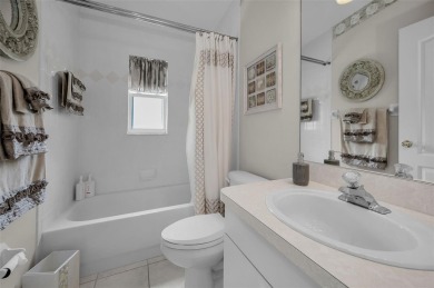 Best value in the neighborhood with easy, LOW-MAINTENANCE living on Meadow Oaks Golf and Country Club in Florida - for sale on GolfHomes.com, golf home, golf lot