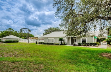 Under contract-accepting backup offers. Best value in the on Meadow Oaks Golf and Country Club in Florida - for sale on GolfHomes.com, golf home, golf lot