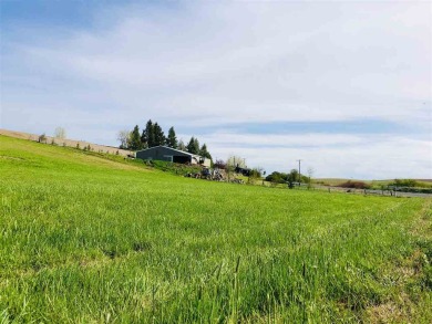 Escape the city life and build your dream house on a flat  20 on Tekoa Golf Club in Washington - for sale on GolfHomes.com, golf home, golf lot