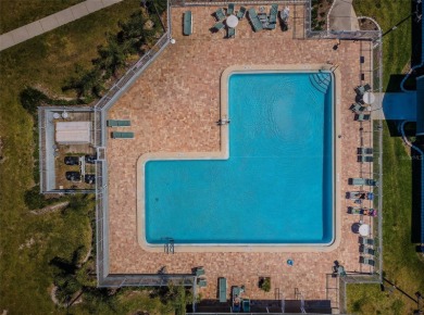 Under contract-accepting backup offers. Best value in the on Meadow Oaks Golf and Country Club in Florida - for sale on GolfHomes.com, golf home, golf lot