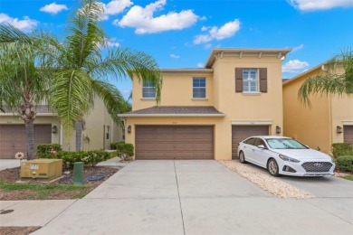 WOW!  ASSUMABLE 2.75 mortgage rate!!  *Maintenance free townhome on Fox Hollow Golf Club in Florida - for sale on GolfHomes.com, golf home, golf lot