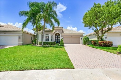 Live a fabulous lifestyle in Aberdeen Golf & Country Club.  Home on Aberdeen Golf and Country Club in Florida - for sale on GolfHomes.com, golf home, golf lot