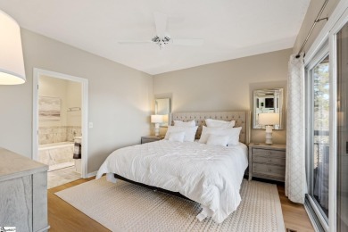 Listed by Elizabeth Barnhill with Wilson Associates. For more on Keowee Key Golf and Country Club in South Carolina - for sale on GolfHomes.com, golf home, golf lot