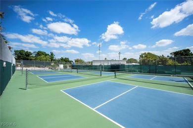 Beautifully remodeled, fully furnished manufactured home in a on Riverbend Golf and Country Club in Florida - for sale on GolfHomes.com, golf home, golf lot