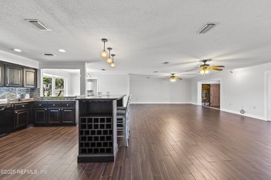 MOTIVATED SELLER: All reasonable offers will be considered on on Country Club At Lake City in Florida - for sale on GolfHomes.com, golf home, golf lot