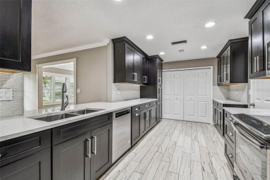 Welcome home! This beautifully updated and well-maintained on Mainlands Golf Club in Florida - for sale on GolfHomes.com, golf home, golf lot