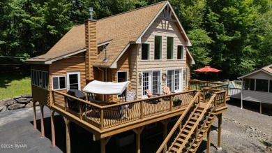 Meticulously maintained and beautifully updated chalet home in on The Hideout Golf in Pennsylvania - for sale on GolfHomes.com, golf home, golf lot
