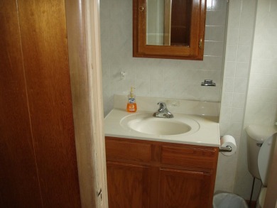 (355/PB) Neat and Clean as a Pin best describes the 2-bedrtoom on Park Falls Country Club in Wisconsin - for sale on GolfHomes.com, golf home, golf lot