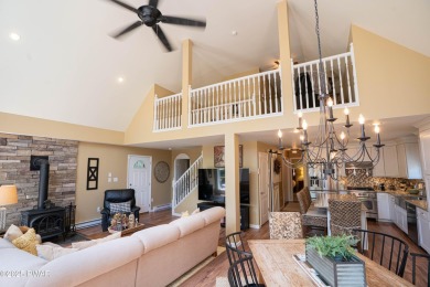 Meticulously maintained and beautifully updated chalet home in on The Hideout Golf in Pennsylvania - for sale on GolfHomes.com, golf home, golf lot