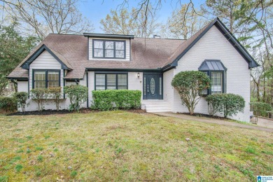 Welcome to this beautifully renovated home on the Riverchase on Riverchase Country Club in Alabama - for sale on GolfHomes.com, golf home, golf lot