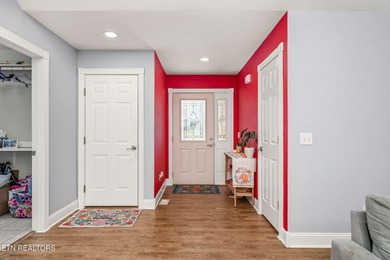 RARE OPPORTUNITY - BRICK HOME WITH ATTACHED APARTMENT ON THE on Deer Creek Golf Club in Tennessee - for sale on GolfHomes.com, golf home, golf lot