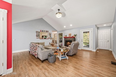 RARE OPPORTUNITY - BRICK HOME WITH ATTACHED APARTMENT ON THE on Deer Creek Golf Club in Tennessee - for sale on GolfHomes.com, golf home, golf lot