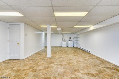 Beautifully Renovated Lakefront Townhome!This fully updated on High Point Golf Club in New Jersey - for sale on GolfHomes.com, golf home, golf lot