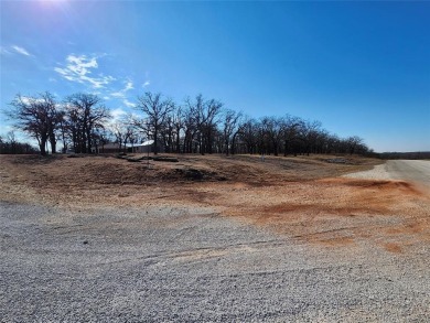 Beautiful corner lot build site with lake views and mature oak on Nocona Hills Golf Course in Texas - for sale on GolfHomes.com, golf home, golf lot