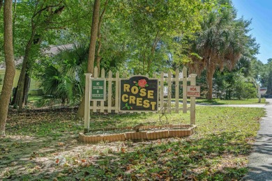 Meticulously maintained 3-bedroom, 2-bathroom home, perfectly on Pawleys Plantation Golf and Country Club in South Carolina - for sale on GolfHomes.com, golf home, golf lot