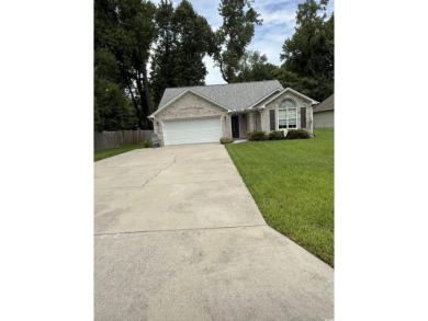 Beautiful 4 bedroom, 3 full bath Ranch Style home in the very on Azalea Sands Golf Club in South Carolina - for sale on GolfHomes.com, golf home, golf lot
