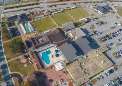 GREAT INVESTMENT OPPORTUNITY - FIXER UPPER IN SUN CITY CENTER! on Caloosa Greens Executive Golf Course in Florida - for sale on GolfHomes.com, golf home, golf lot