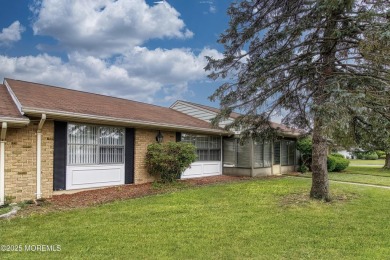 Welcome to 32C Yorkshire CT. a lovely Baronet model in the 55+ on Leisure Village West Assoc. in New Jersey - for sale on GolfHomes.com, golf home, golf lot