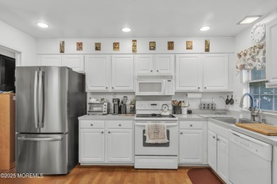 Welcome to 32C Yorkshire CT. a lovely Baronet model in the 55+ on Leisure Village West Assoc. in New Jersey - for sale on GolfHomes.com, golf home, golf lot
