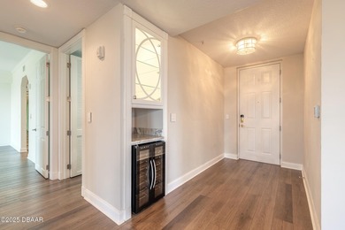 Luxurious penthouse in amenity-rich Harbour Village Golf & Yacht on Harbour Village Golf and Yacht Club in Florida - for sale on GolfHomes.com, golf home, golf lot