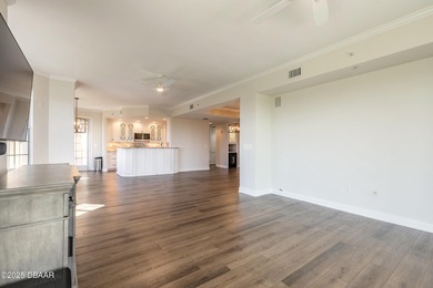 Luxurious penthouse in amenity-rich Harbour Village Golf & Yacht on Harbour Village Golf and Yacht Club in Florida - for sale on GolfHomes.com, golf home, golf lot