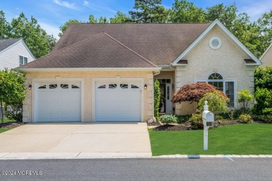 THIS ELEGANT, WELL MAINTAINED TOLL BROS MONACO PROVINCIAL W/LOFT on Westlake Golf and Country Club in New Jersey - for sale on GolfHomes.com, golf home, golf lot