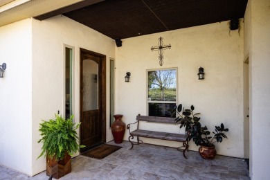 This lovely Garden/Patio home w/ separate Casita sits on a on The Club At Comanche Trace in Texas - for sale on GolfHomes.com, golf home, golf lot