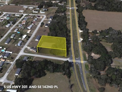 Prime Location! Corner Lot! Located at the corner of SE 142nd on Eagle Ridge At Spruce Creek Country Club in Florida - for sale on GolfHomes.com, golf home, golf lot
