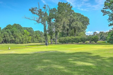Welcome to this beautifully maintained 3-bedroom, 2.5-bath home on Shadowmoss Plantation Golf Club in South Carolina - for sale on GolfHomes.com, golf home, golf lot