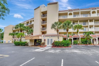 Top-floor condo with stunning golf course and lake views. This on  in Florida - for sale on GolfHomes.com, golf home, golf lot