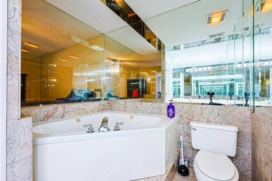 njoy resort-style living in this beautiful 2-bedroom, 2-bath on River Oaks Golf Plantation  in South Carolina - for sale on GolfHomes.com, golf home, golf lot