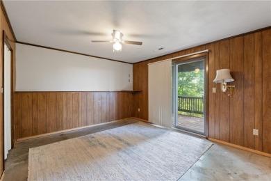 Breathtaking views of Lake Leatherwood and the Ozark Mountains on Holiday Island Executive Golf Course in Arkansas - for sale on GolfHomes.com, golf home, golf lot