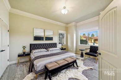 Come escape the prestigious Villas area of Banbury Meadows on BanBury Golf Club in Idaho - for sale on GolfHomes.com, golf home, golf lot