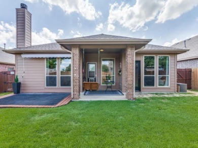 Beautiful home with lovely curb appeal! Full home GENERATOR! on The Golf Club At Champions Circle in Texas - for sale on GolfHomes.com, golf home, golf lot