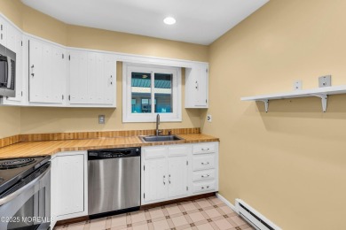 This Villa 600 model offers an incredible opportunity for buyers on Shadow Lake Village in New Jersey - for sale on GolfHomes.com, golf home, golf lot