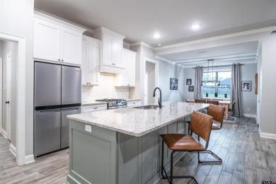 Welcome to this stunning home located in the highly sought-after on Oak Hurst Golf Course in Texas - for sale on GolfHomes.com, golf home, golf lot